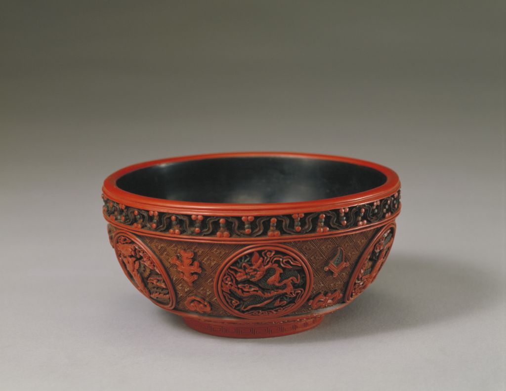 图片[1]-Caicai Kaiguang Dragon Phoenix Pattern Bowl-China Archive
